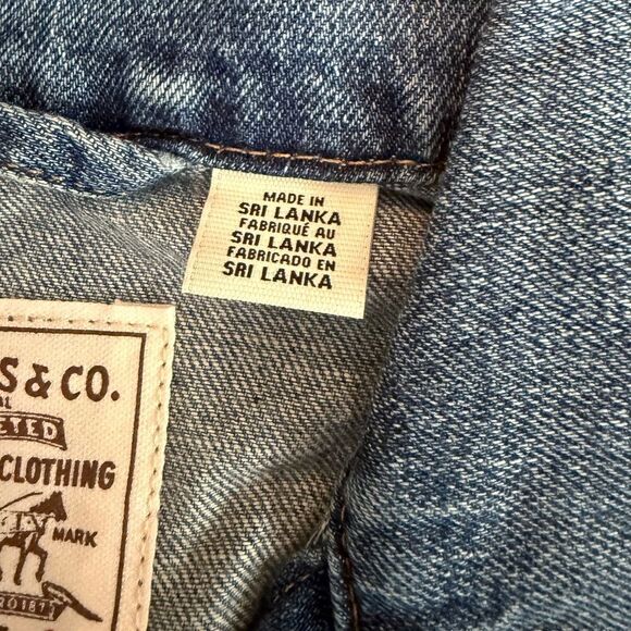 Levis Shrunken 90's Denim Crop Jacket Size Small NWT - Picture 4 of 6